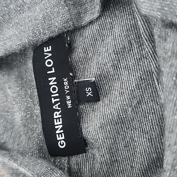 Generation Love New York Puff Sleeve Mock Neck Long Sleeve Shimmer Slinky Top XS - Picture 5 of 7